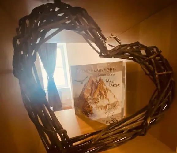 Grand A 3 Min Du Centre-ville アパート *